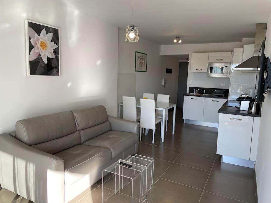 17 - Appartement Neuf, Parking Terrasse Et Jolie Vue Bandol Zewnętrze zdjęcie