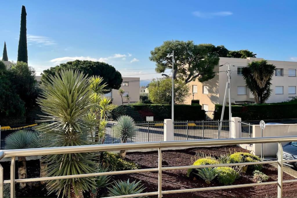 17 - Appartement Neuf, Parking Terrasse Et Jolie Vue Bandol Zewnętrze zdjęcie