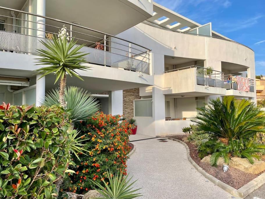 17 - Appartement Neuf, Parking Terrasse Et Jolie Vue Bandol Zewnętrze zdjęcie